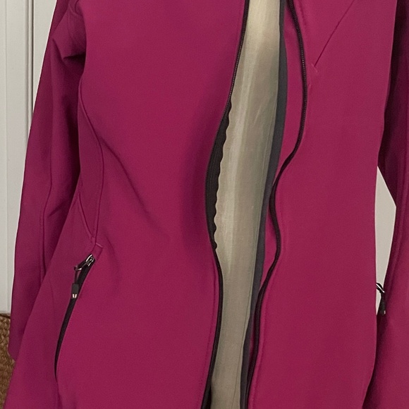 Vuarnet Pink Rain Coat - Picture 2 of 9